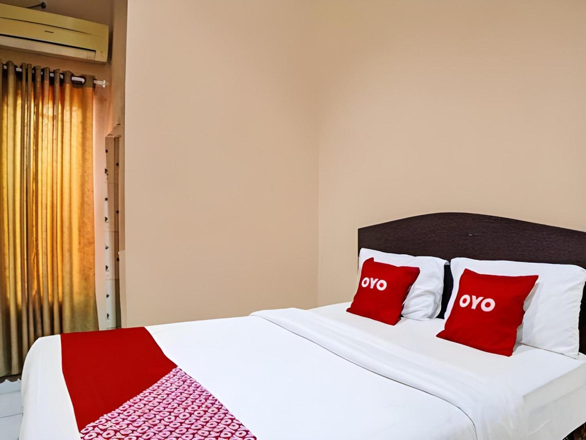 Hotel O Medan City Near Lapangan Benteng Formerly Ralica Residence Zewnętrze zdjęcie