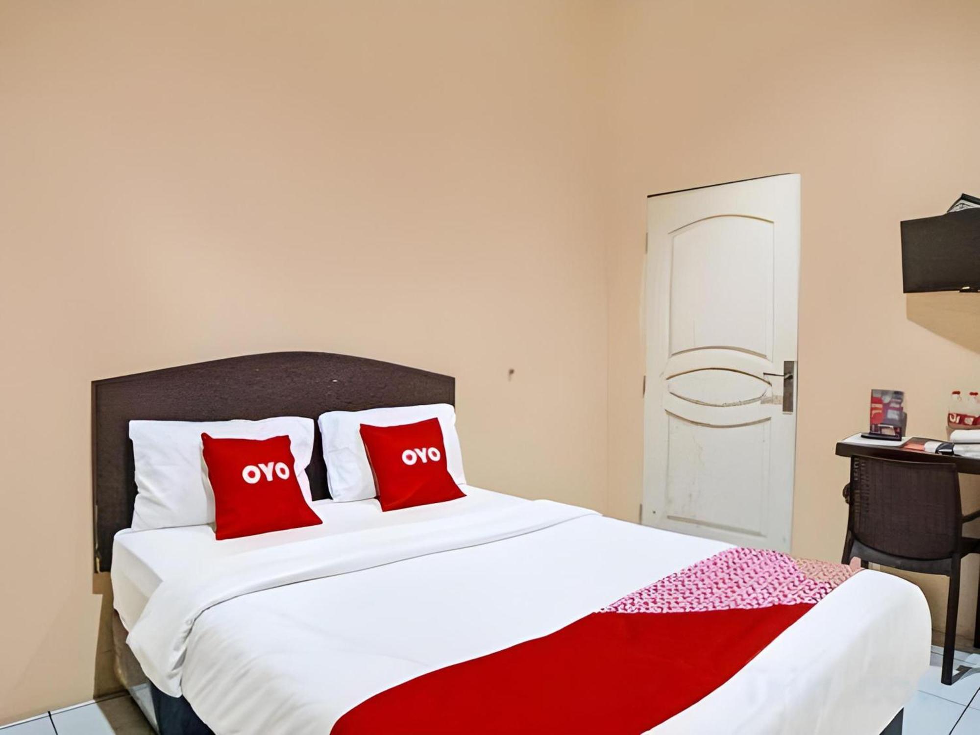 Hotel O Medan City Near Lapangan Benteng Formerly Ralica Residence Zewnętrze zdjęcie