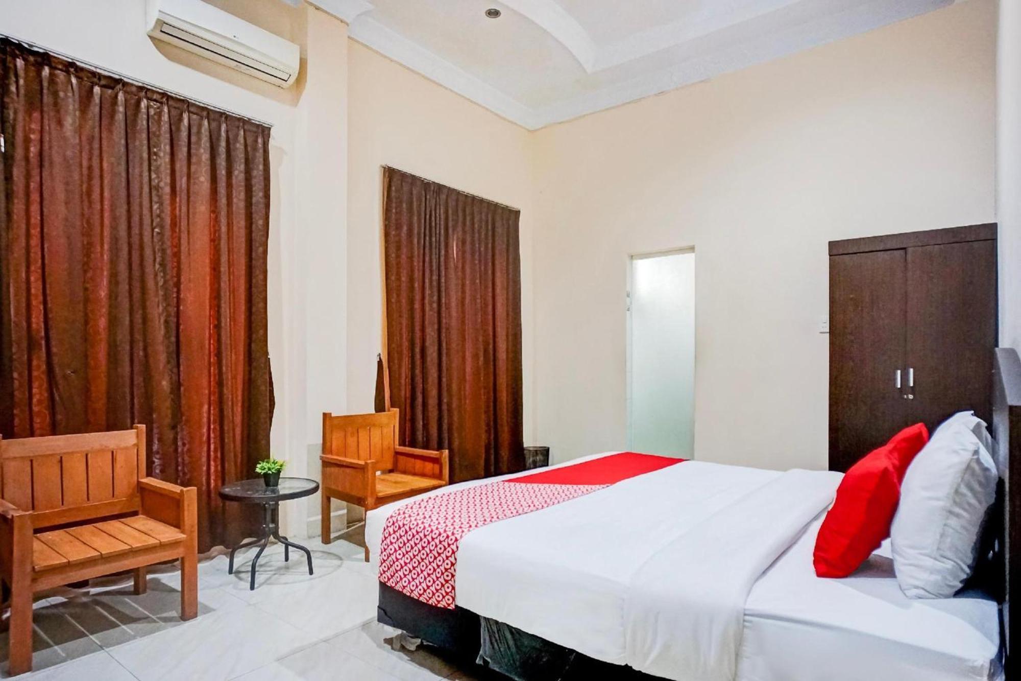 Hotel O Medan City Near Lapangan Benteng Formerly Ralica Residence Zewnętrze zdjęcie