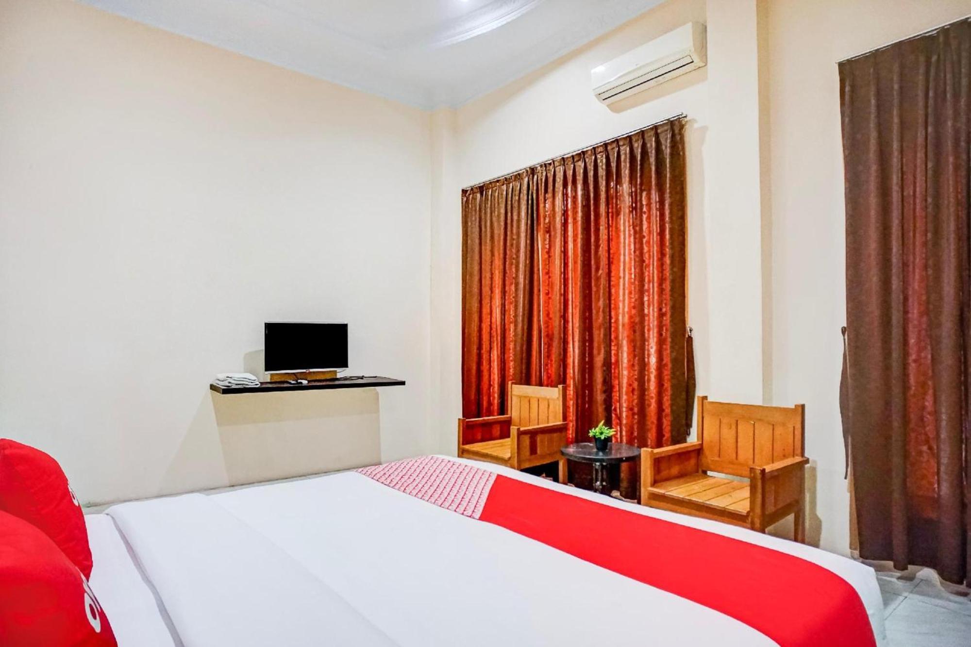 Hotel O Medan City Near Lapangan Benteng Formerly Ralica Residence Zewnętrze zdjęcie