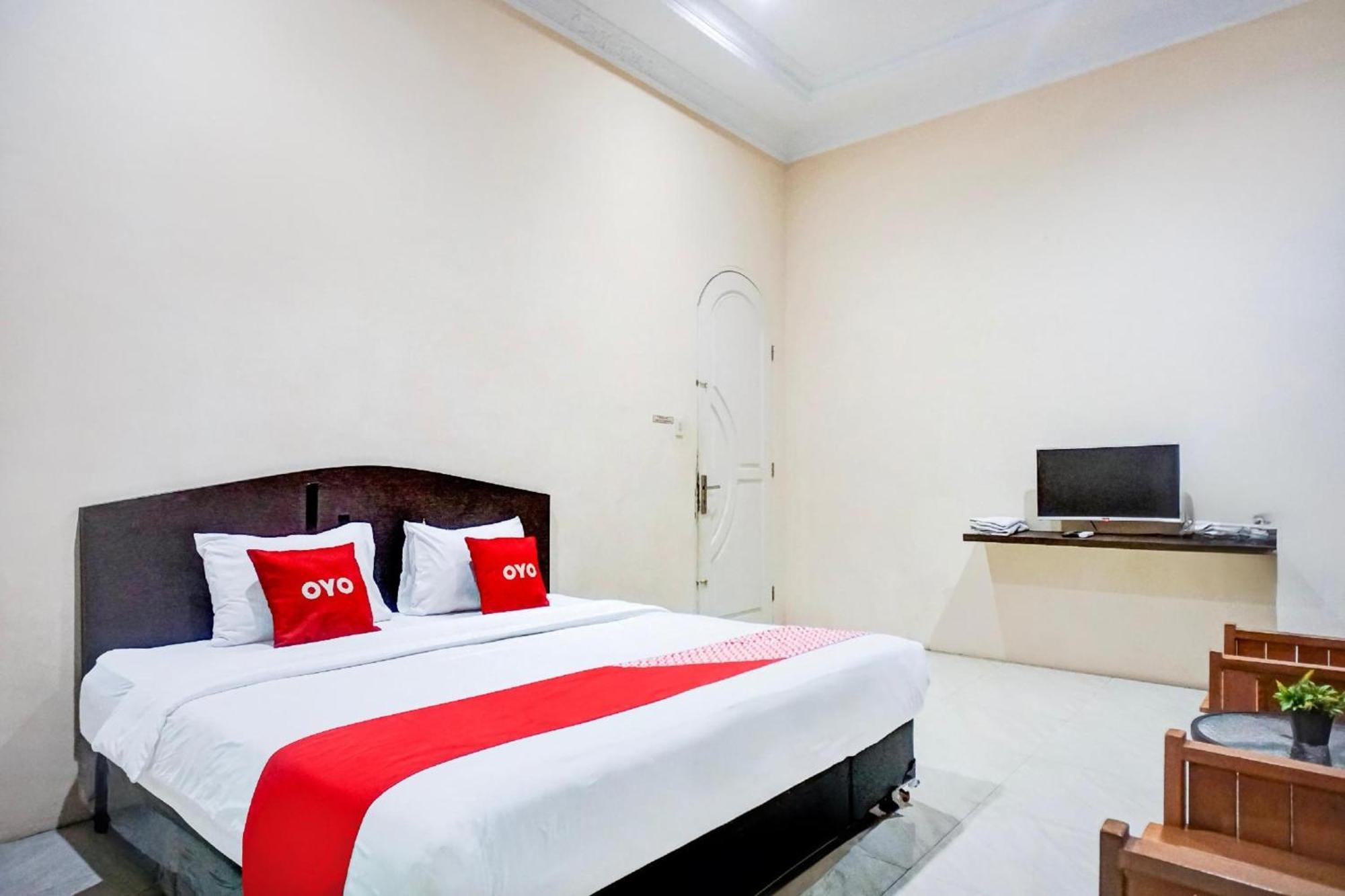 Hotel O Medan City Near Lapangan Benteng Formerly Ralica Residence Zewnętrze zdjęcie