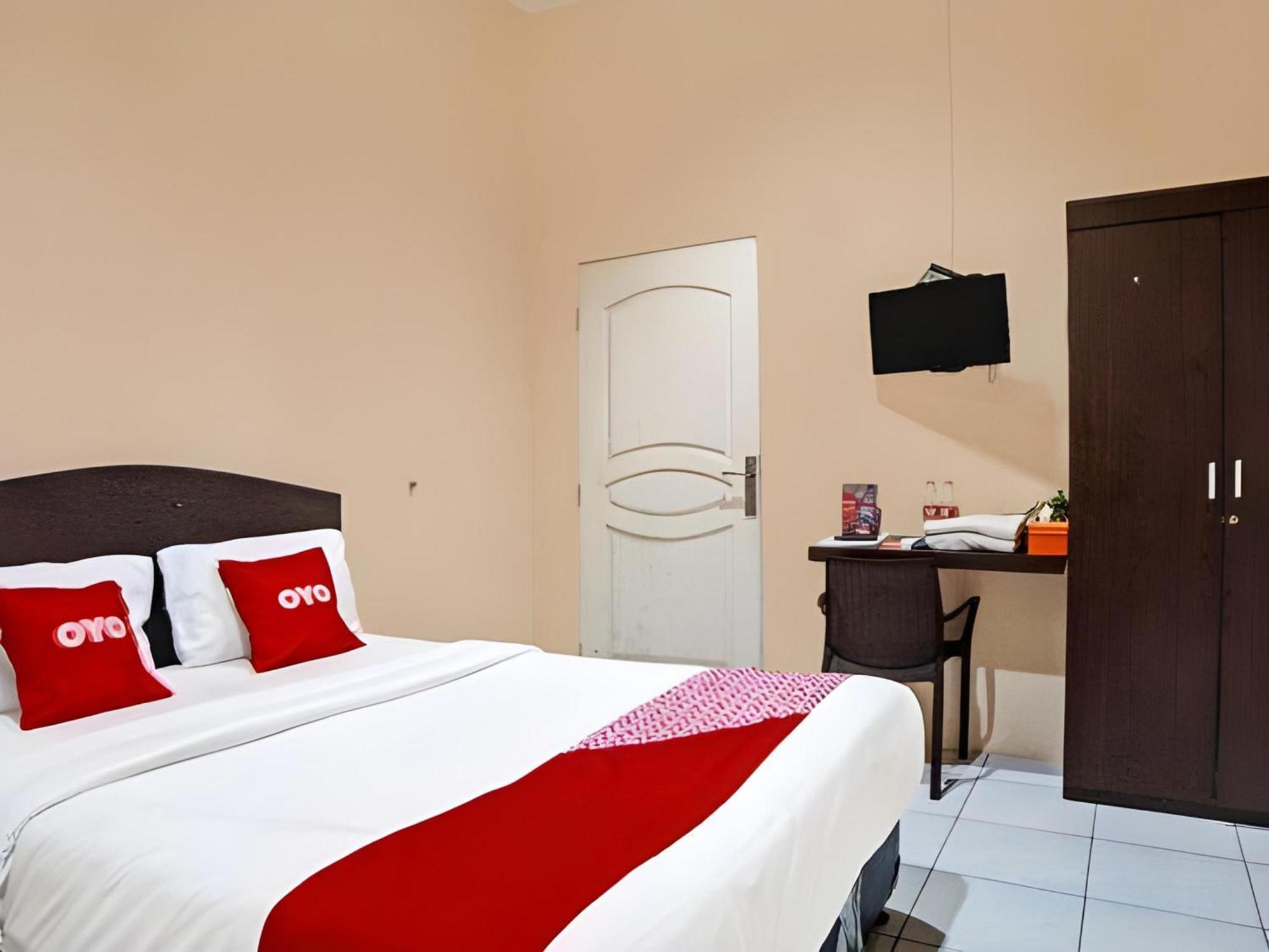 Hotel O Medan City Near Lapangan Benteng Formerly Ralica Residence Zewnętrze zdjęcie